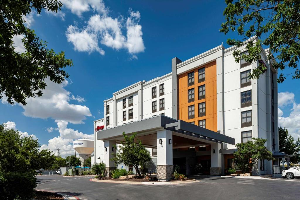 Hampton Inn Austin Round Rock photo 1