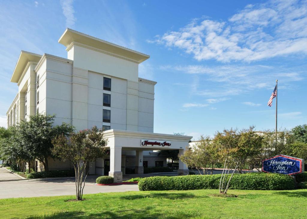 Hampton Inn Dallas Irving Las Colinas photo 1