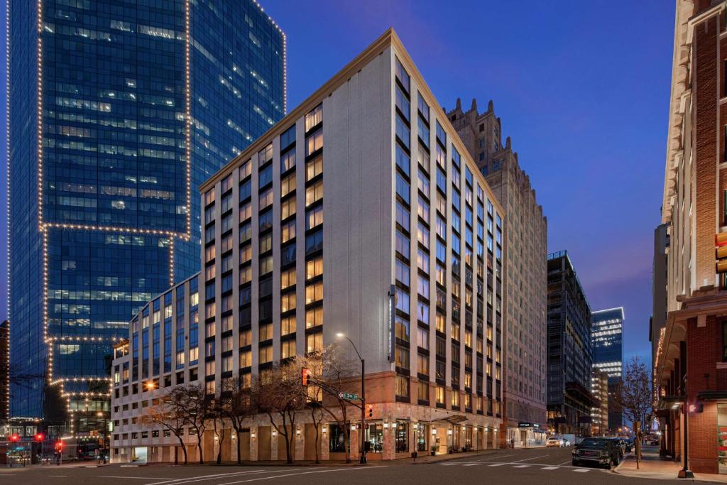 Embassy Suites by Hilton Fort Worth Downtown image