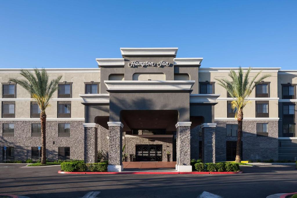 Hampton Inn Los Angeles-Orange County-Cypress image