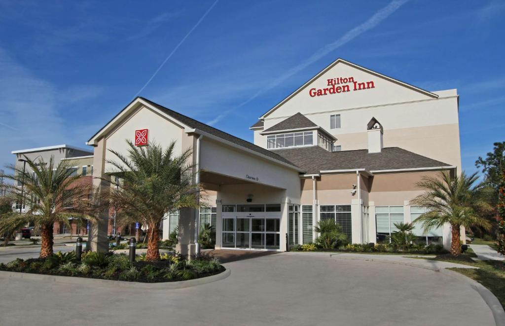 Hilton Garden Inn Covington/Mandeville photo 2