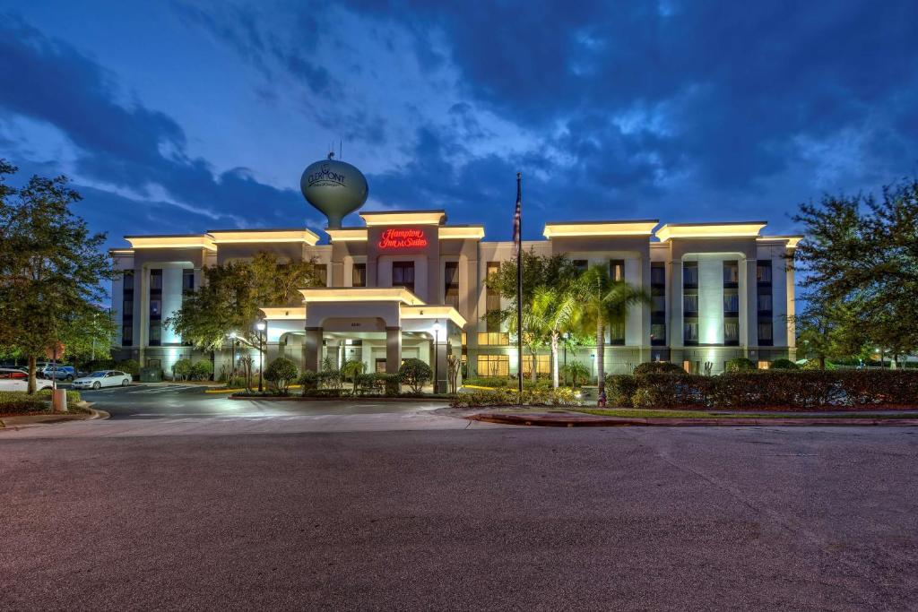 Hampton Inn & Suites Clermont image