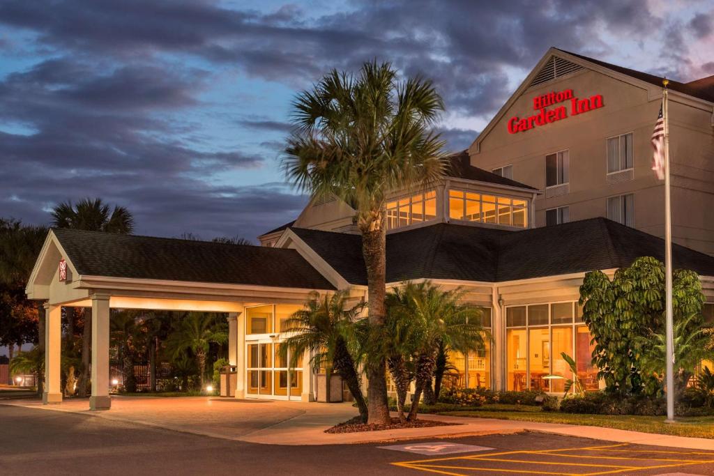 Hilton Garden Inn McAllen Airport photo 1