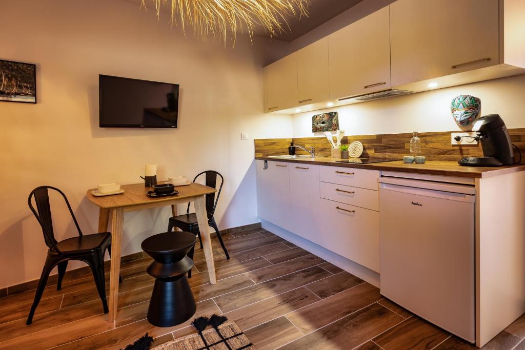 Magic Surf House photo 4