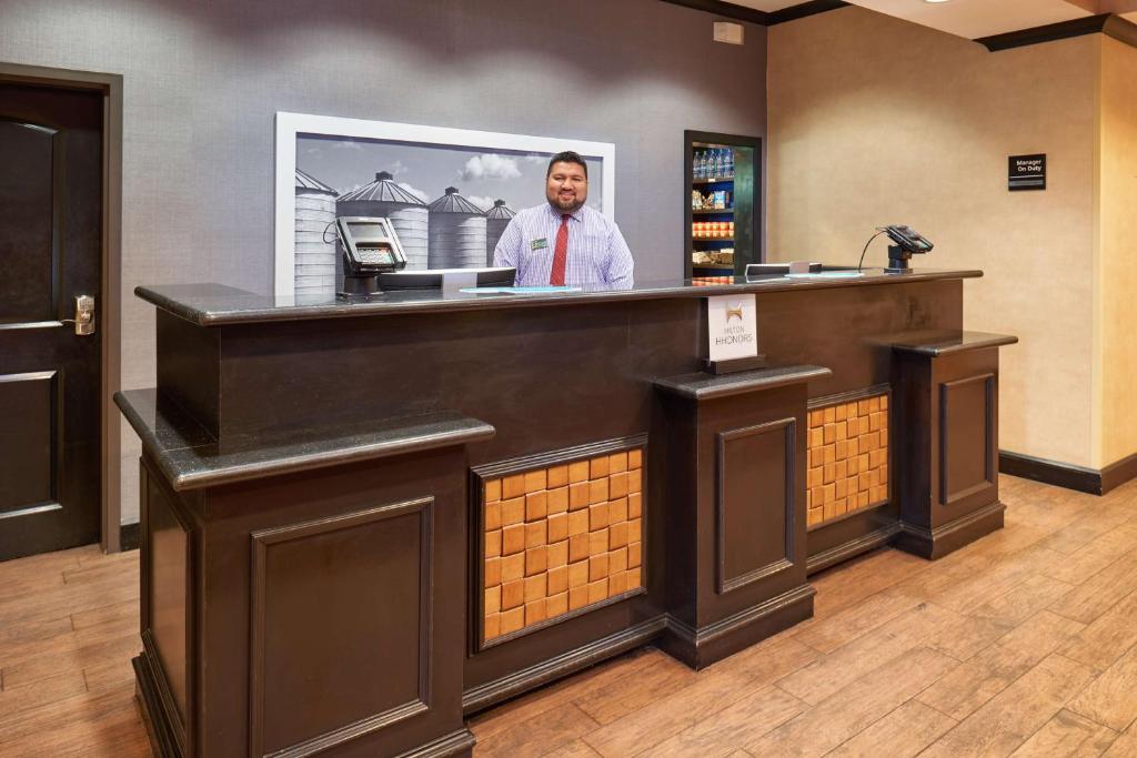 Hampton Inn & Suites Waco-South photo 4