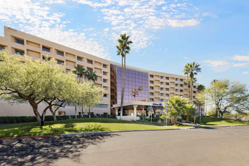 Hilton Tucson East image