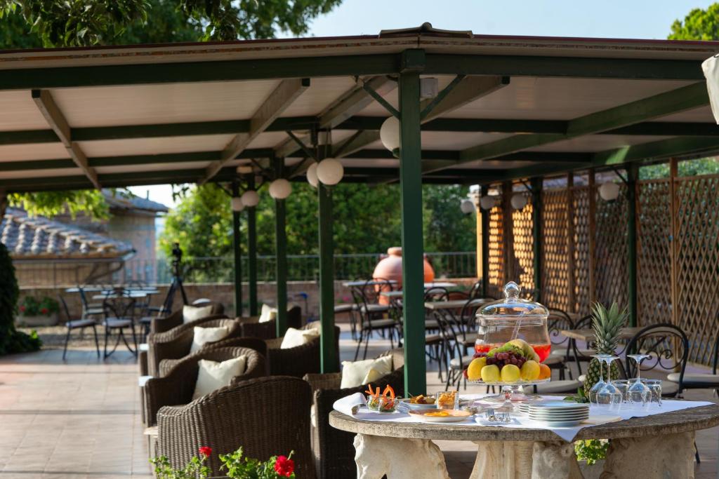 Hotel Ristorante Borgo Antico photo 4