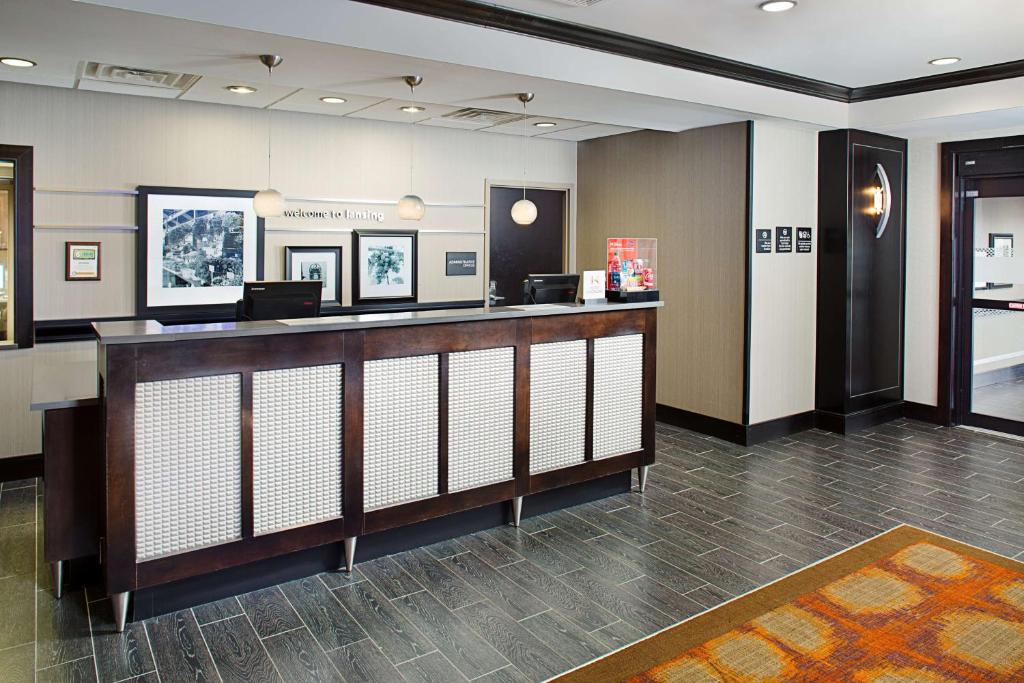 Hampton Inn & Suites Lansing West photo 3