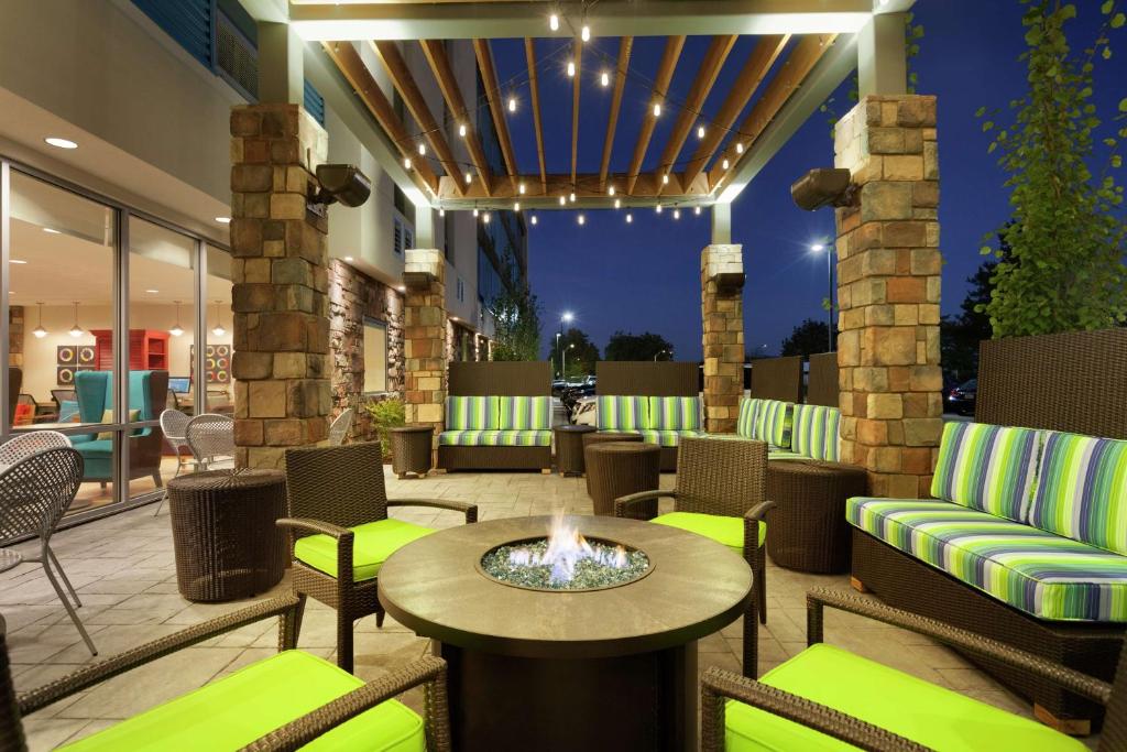 Home2 Suites by Hilton Seattle Airport image