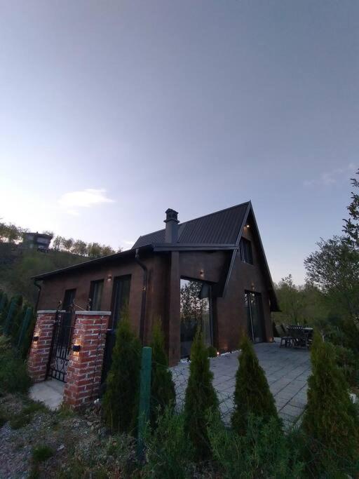 Villa Piano - Cheerful 3-bedroom villa with BBQ grill