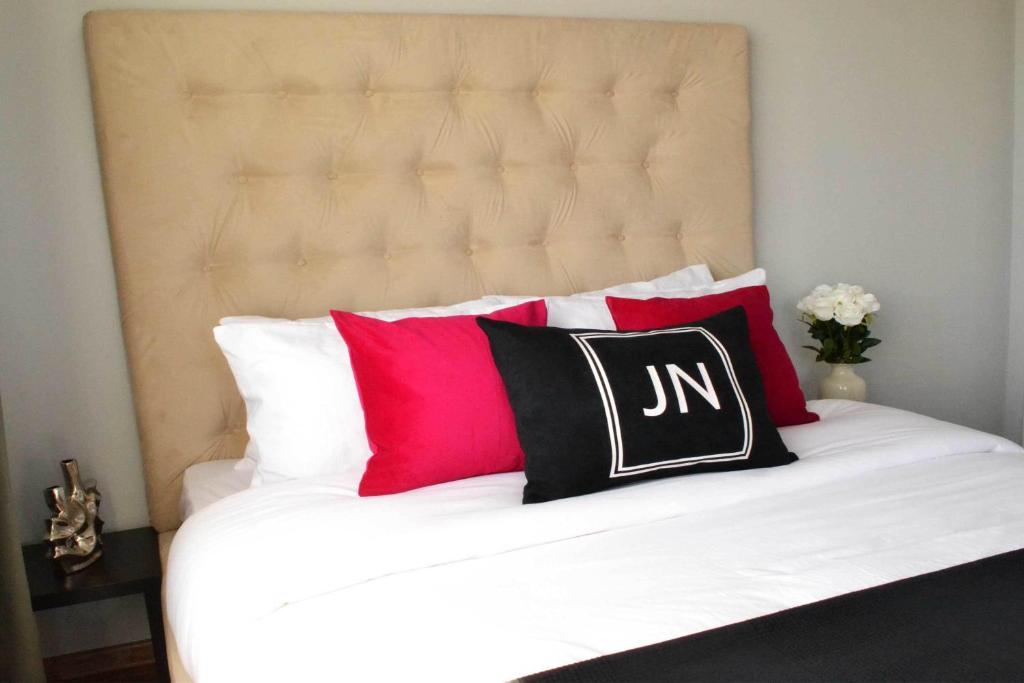 Апартаменты (Двухуровневые апартаменты с 2 спальнями), JN Boutique Apartments