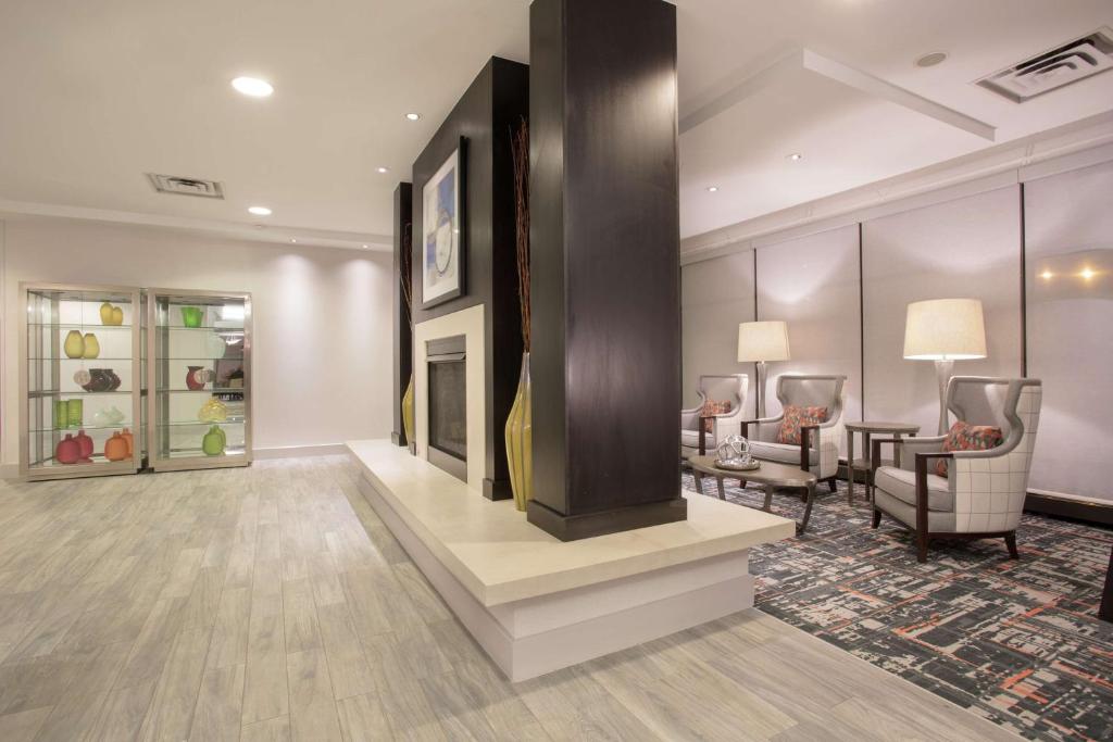 Hampton Inn & Suites Denver-Downtown photo 3