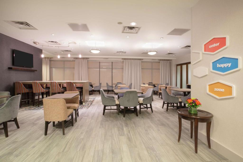 Hampton Inn & Suites Denver-Downtown photo 4
