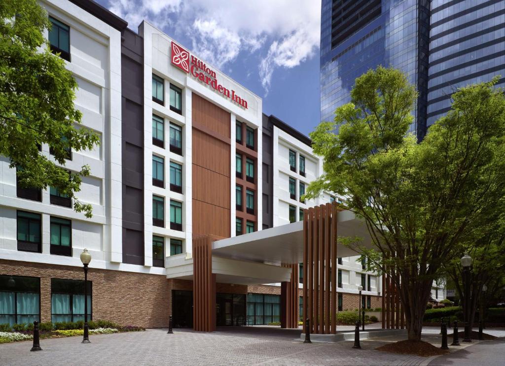 Hilton Garden Inn Atlanta-Buckhead image