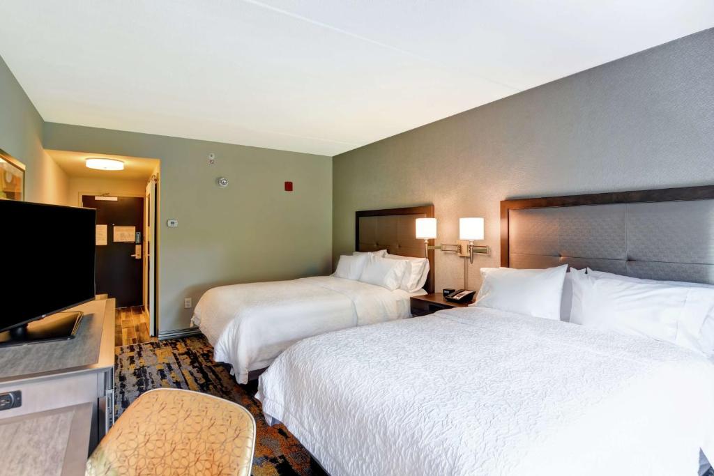 Hampton Inn Atlanta Kennesaw photo 2
