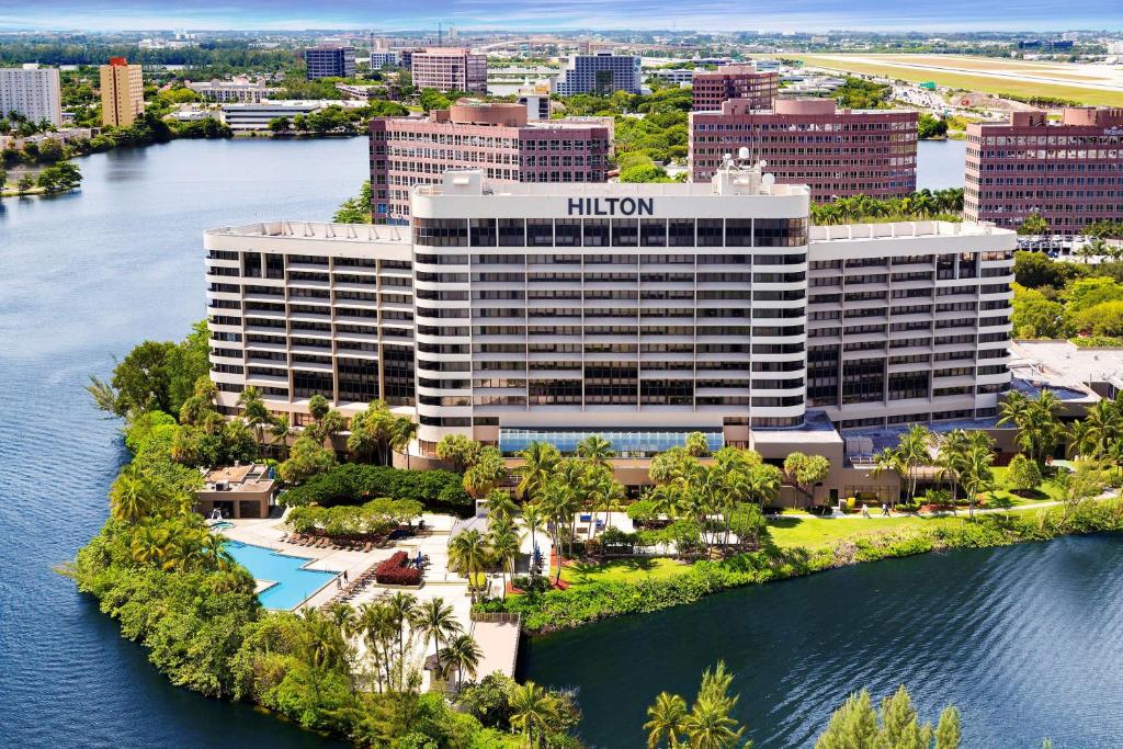 Hilton Miami Airport Blue Lagoon image