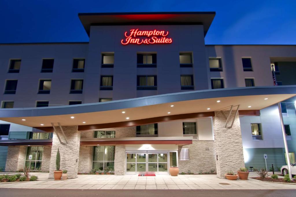 Hampton Inn & Suites Bellevue Downtown/Seattle photo 1