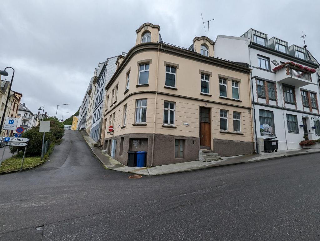 Apartment in Ålesund city center (Storgata) photo 2