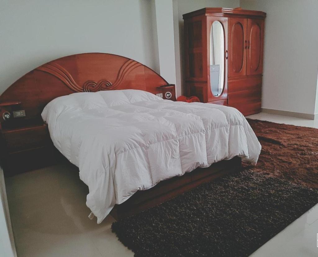 JK Guzmán Suite Hotel photo 3