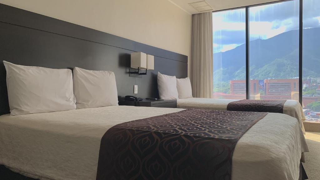 HOTEL CHACAO SUITES photo 3