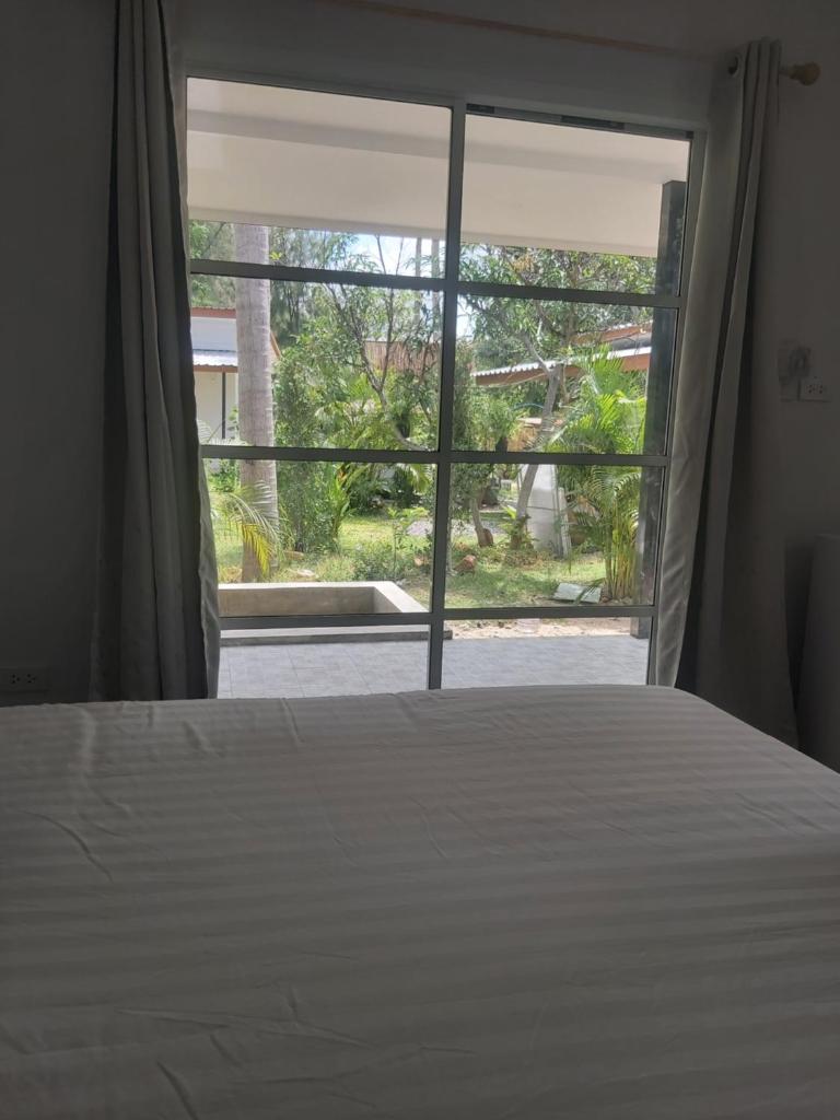 Nice Home Stay at Samroiyod photo 3