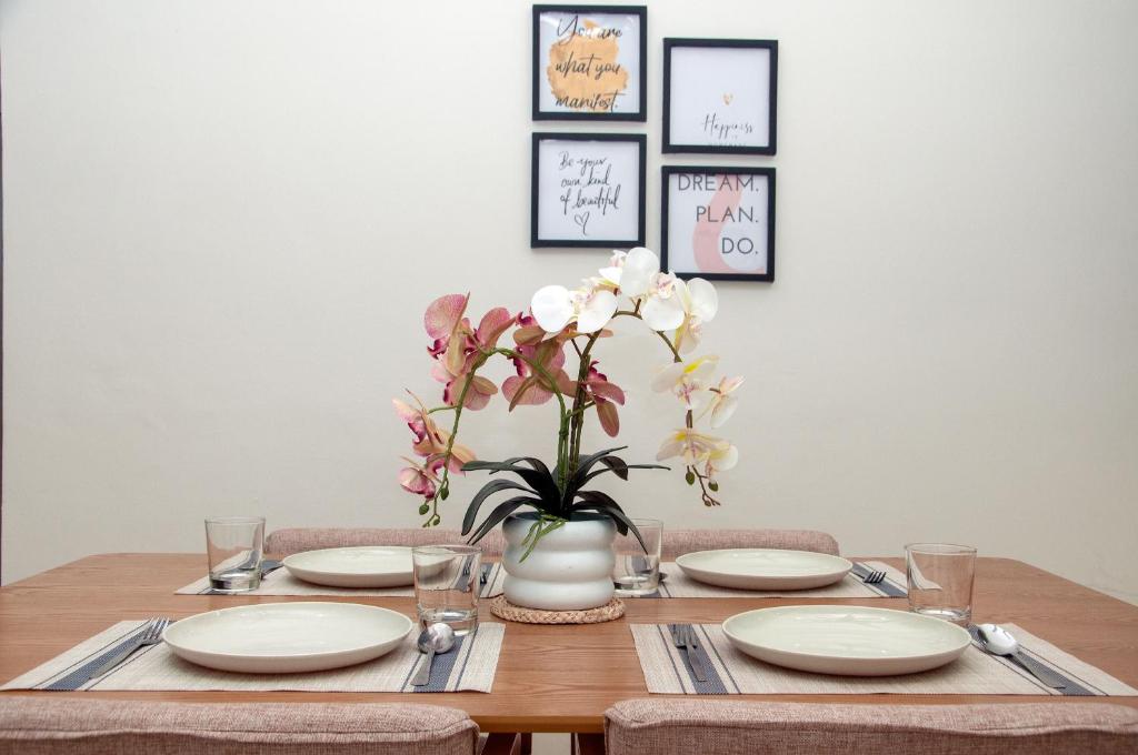 Five H Family Service Apartment photo 4