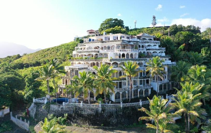 LONG TERM MAGICAL VIEW PENTHOUSE photo 2