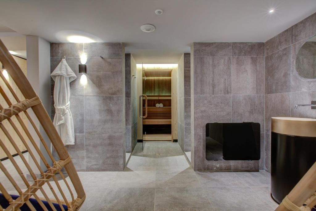 La Cordee 331 Apartment - Tap to explore photos