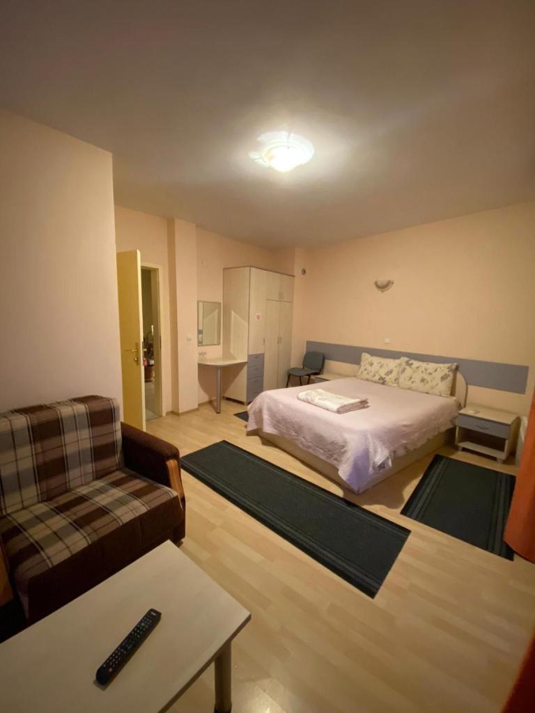 Zekir - Zimmer - Rooms - Struga - Boulevard photo 1