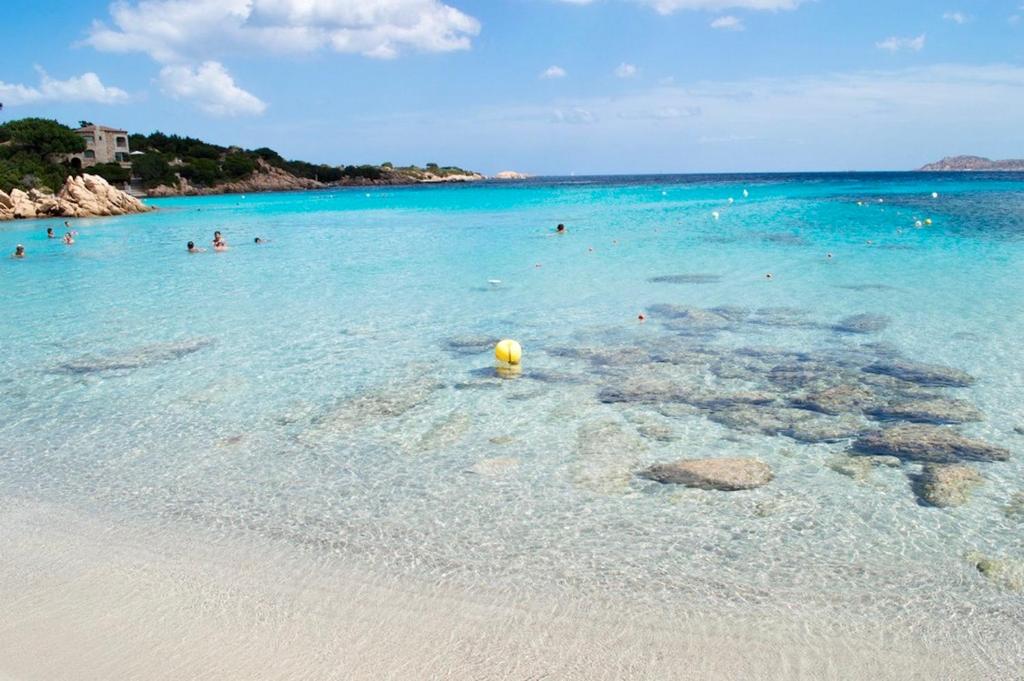 ISA-Residence in Marinella at only 450 m from the beach, apartments with air conditioning photo 2