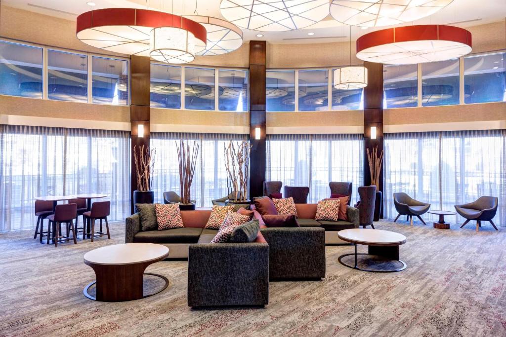 Courtyard by Marriott Franklin Cool Springs photo 2