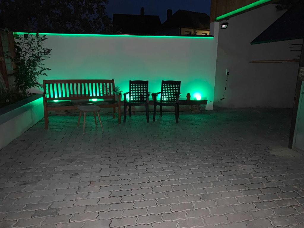 Hotel Garni Pension Ruth - Tap to explore photos