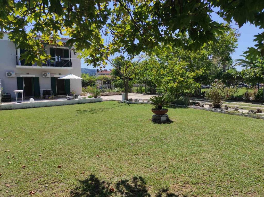 Nikilein's House, διαμέρισμα 150μ απο την παραλία photo 1