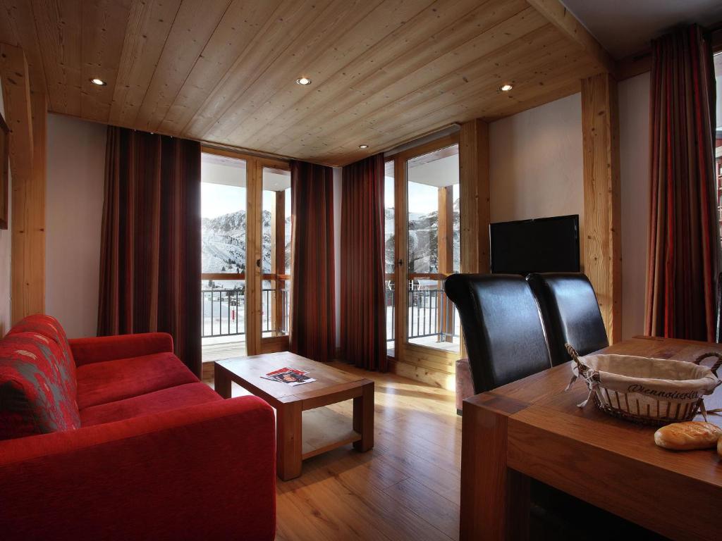 Modern apartment located in the extensive Paradiski ski area photo 4