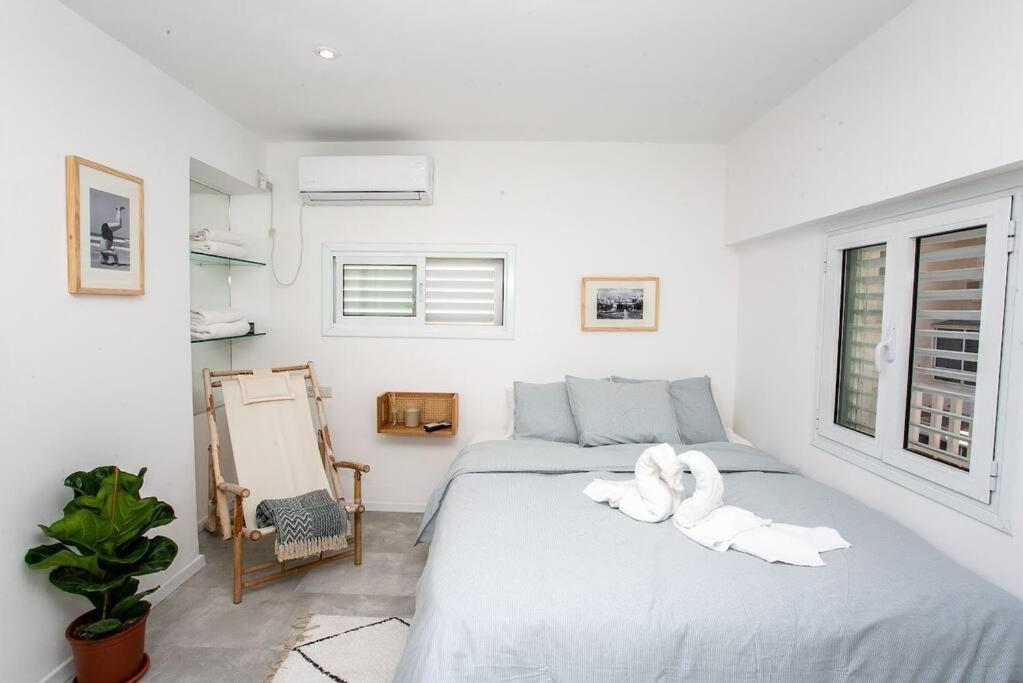 Prime Location 2BR Beach Flat photo 2