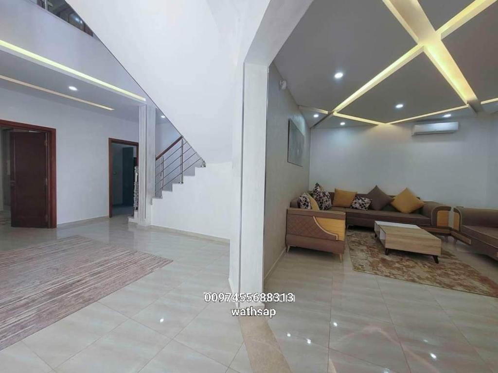 MAISON RITEl 3 photo 4
