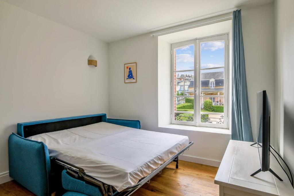 Comfortable studio in the Grand Hôtel of Houlgate - Welkeys photo 2