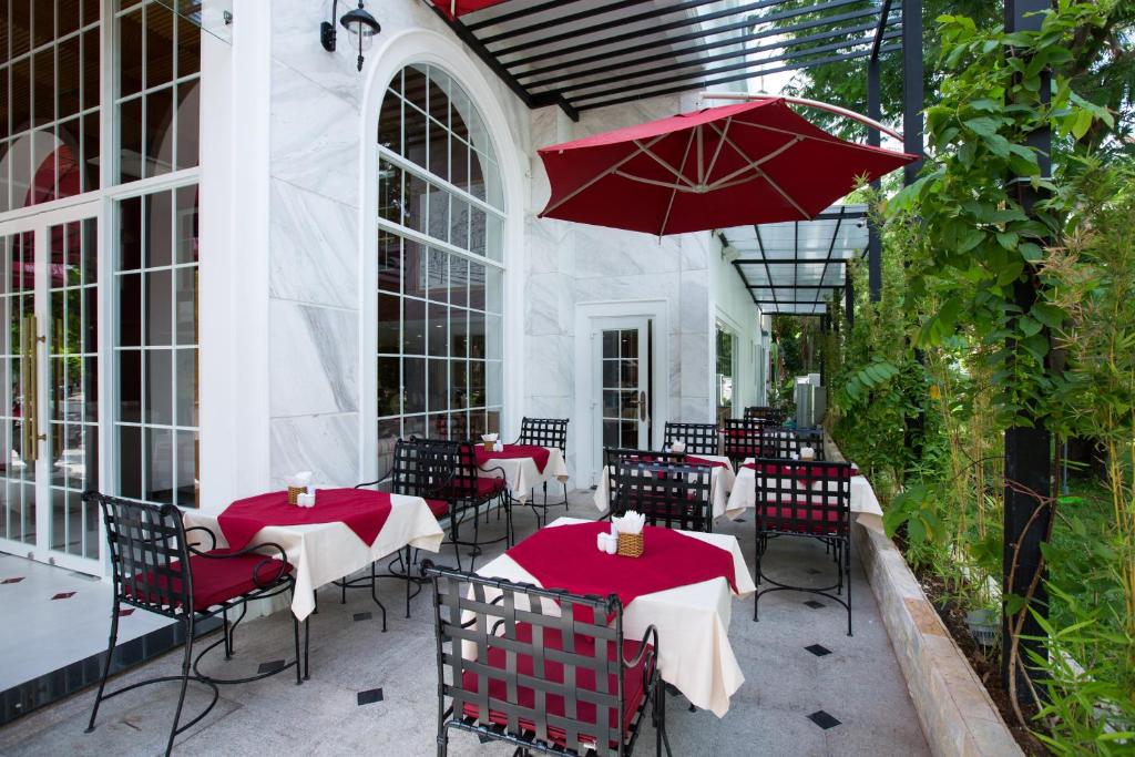 Hotel L' OdÃ©on Phu My Hung