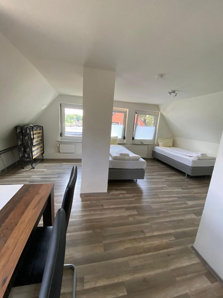 2-SZ Unterkunft nahe FEK photo 4