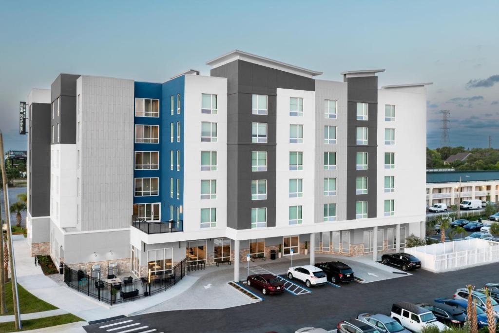 Towneplace Suites By Marriott Tampa Clearwater image