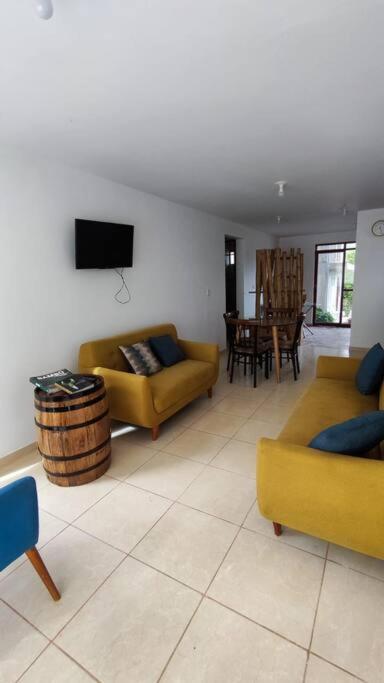 Casa Bambú - Las Kantutas Oxapampa photo 3