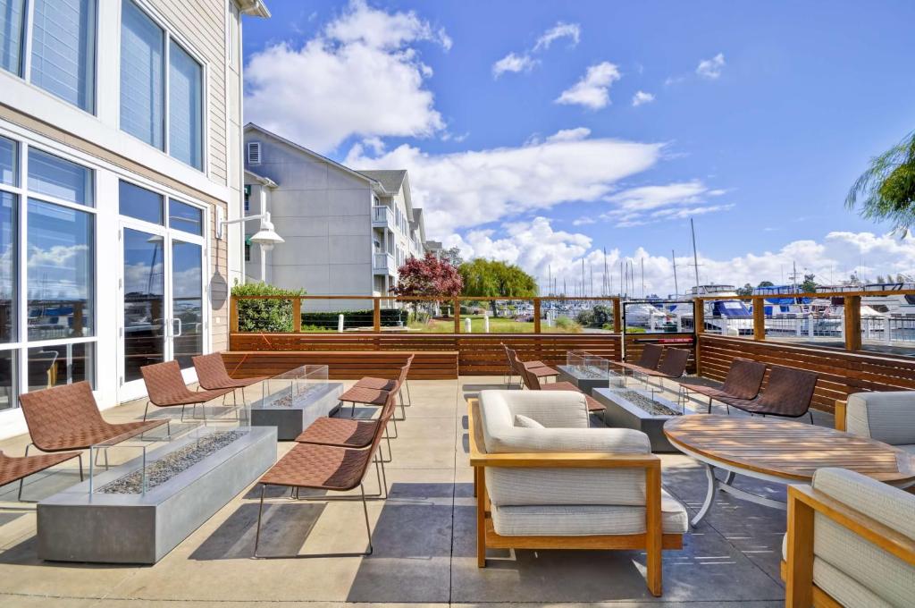 Homewood Suites by Hilton - Oakland Waterfront photo 4