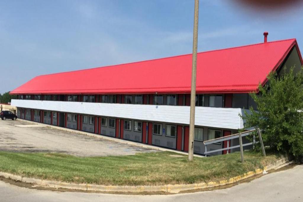Economy Inn by OYO Holland photo 1
