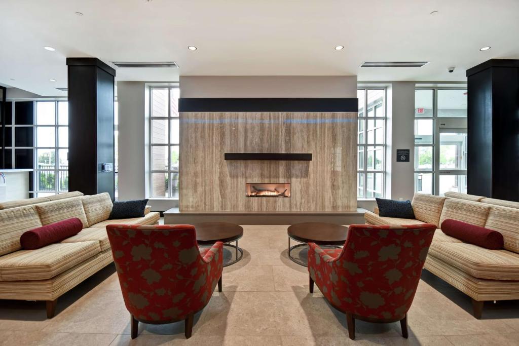 Hilton Garden Inn Lansing West photo 4