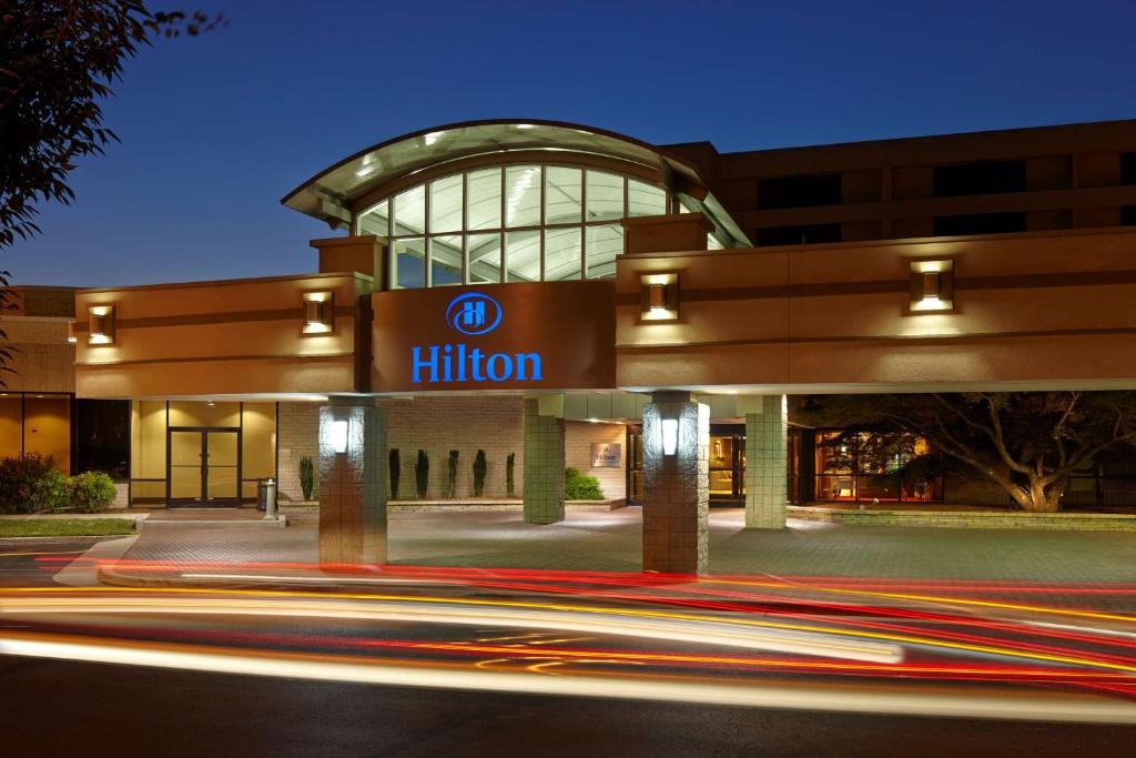 Hilton Raleigh North Hills image