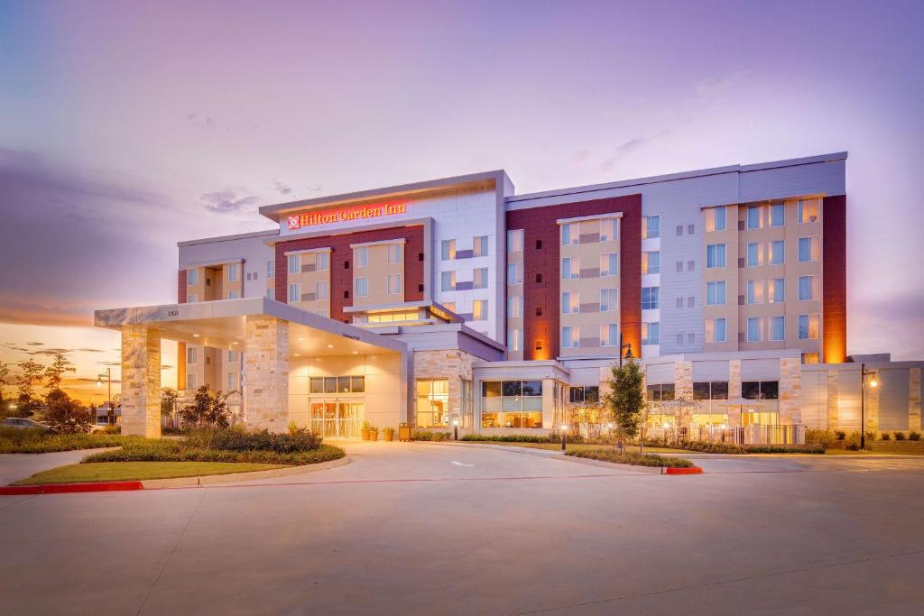 Hilton Garden Inn North Houston Spring image