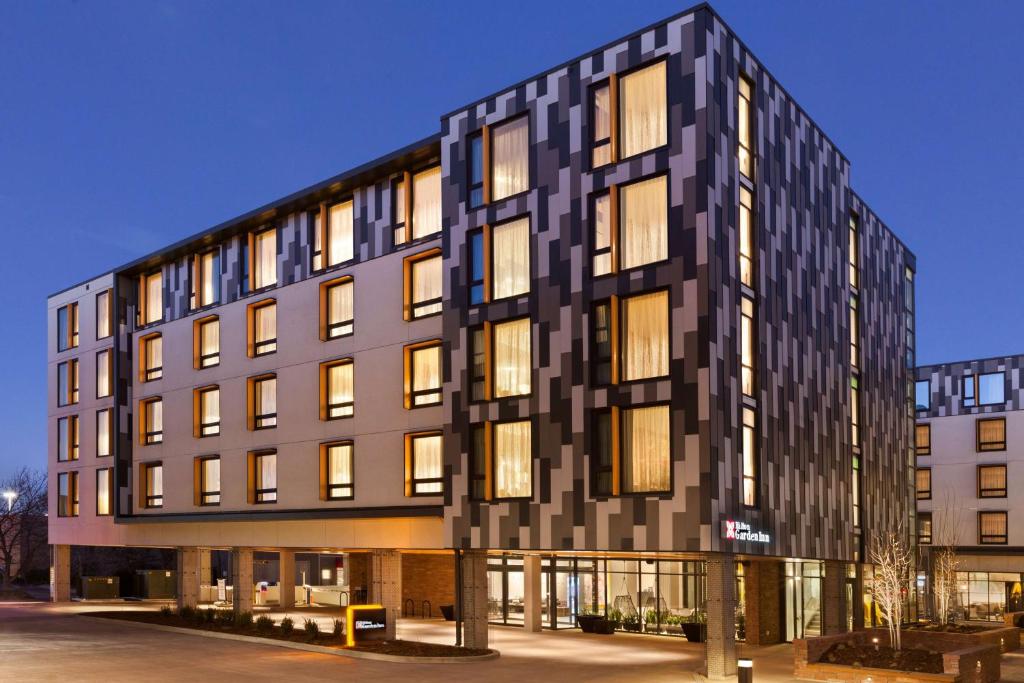 Hilton Garden Inn Boulder image