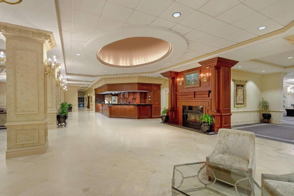Hilton Jackson image