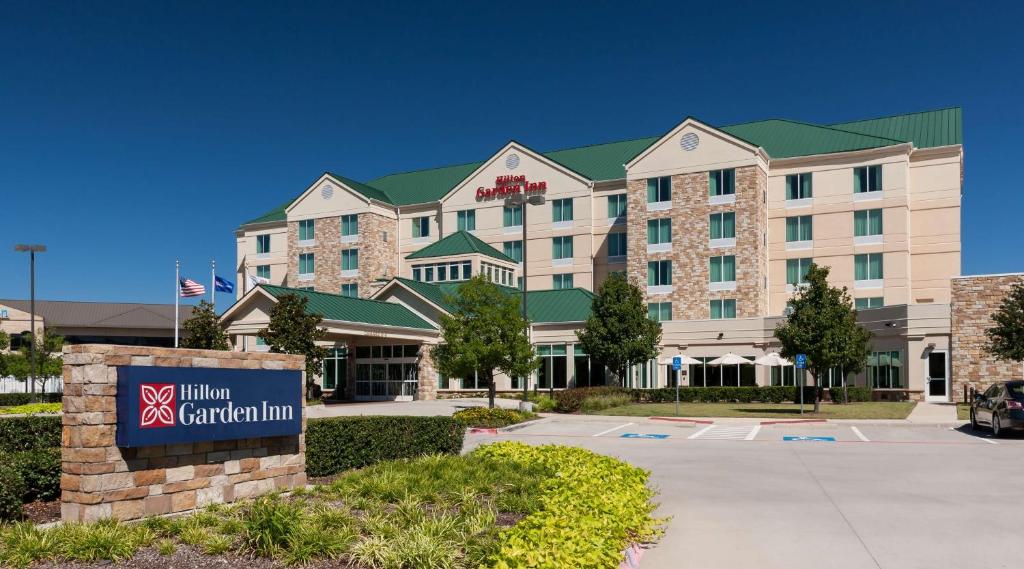 Hilton Garden Inn Frisco photo 1