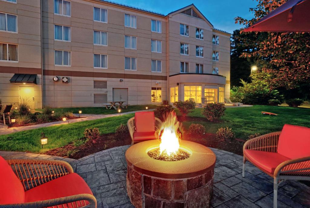 Hilton Garden Inn Saratoga Springs photo 4